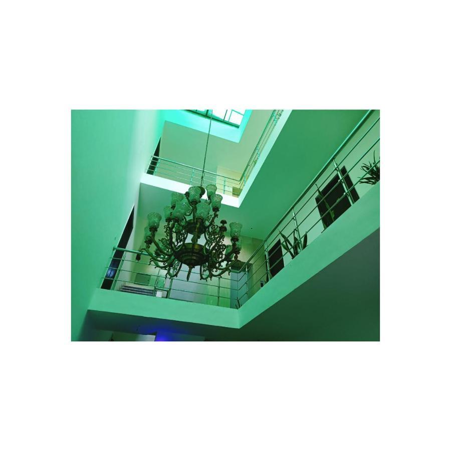 Hotel The Am Bliss Γκουργκάον Εξωτερικό φωτογραφία